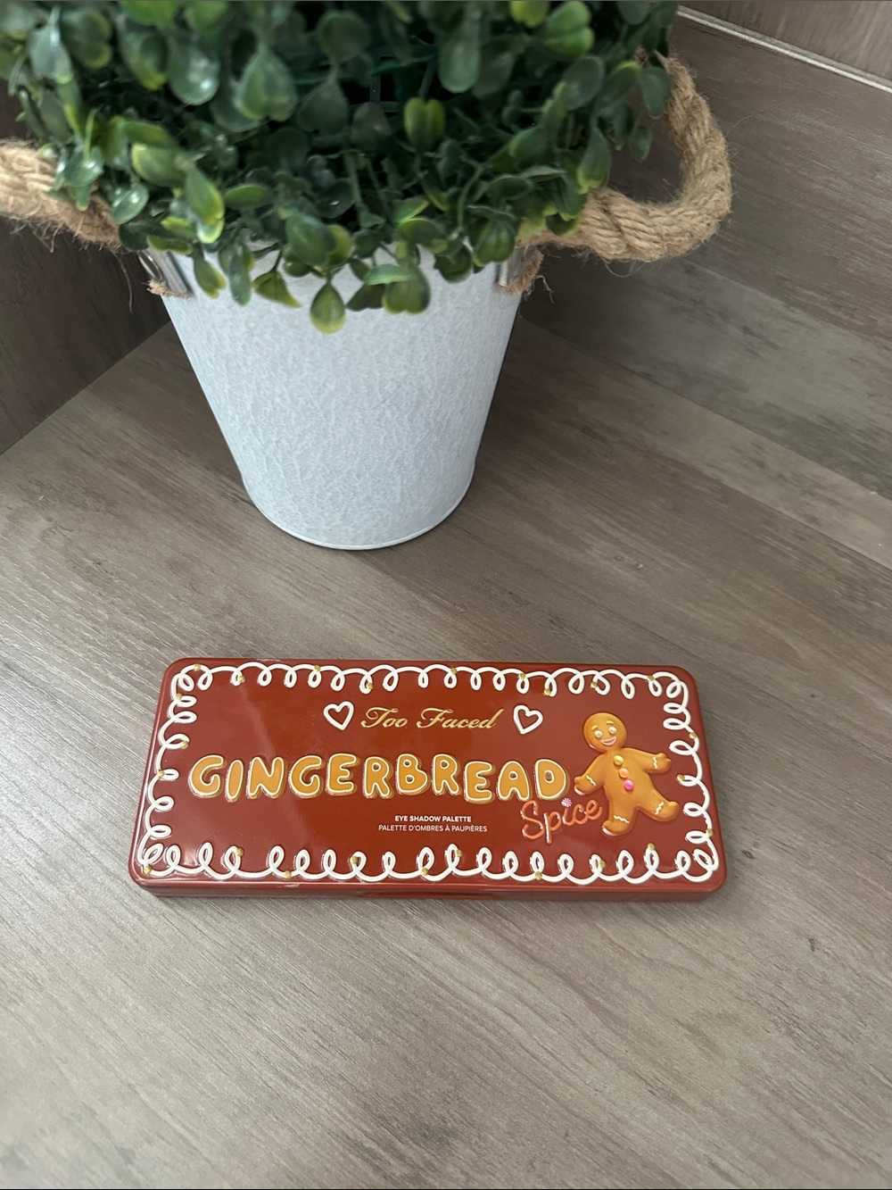 Too Faced Gingerbread Spice Eyeshadow Palette